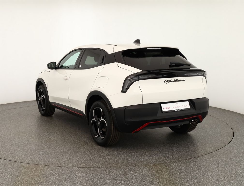 Alfa Romeo Junior 2025