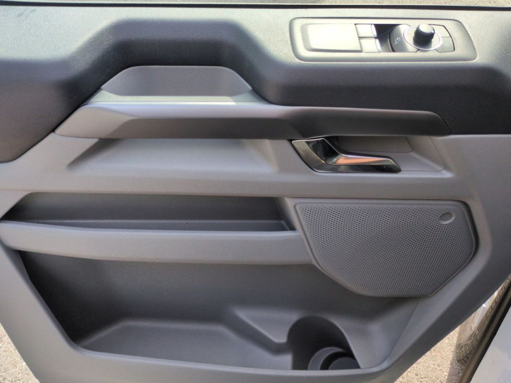 Ford Tourneo Custom 2024