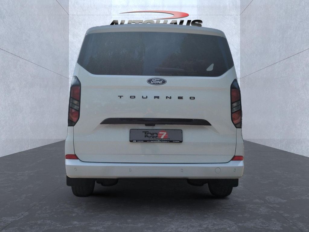 Ford Tourneo Custom 2024