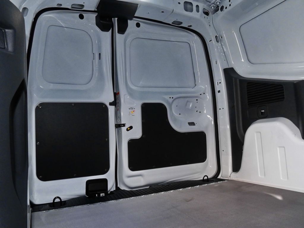 Ford Transit Courier 2025