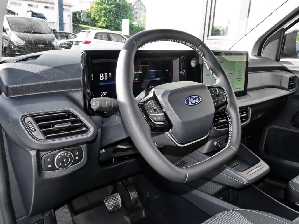 Ford Transit Courier 2025