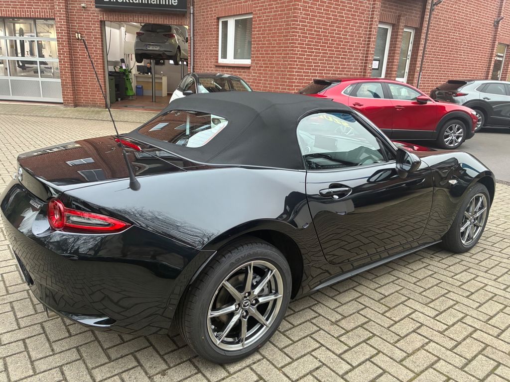 Mazda MX-5 2025