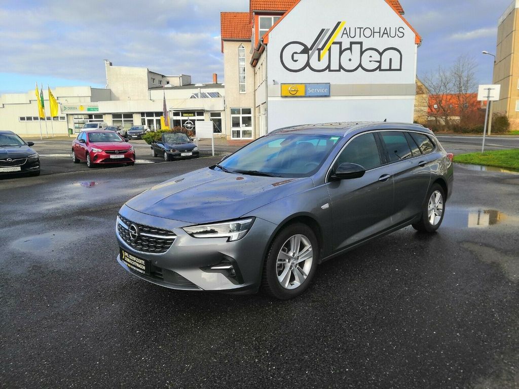 Opel Insignia 2021