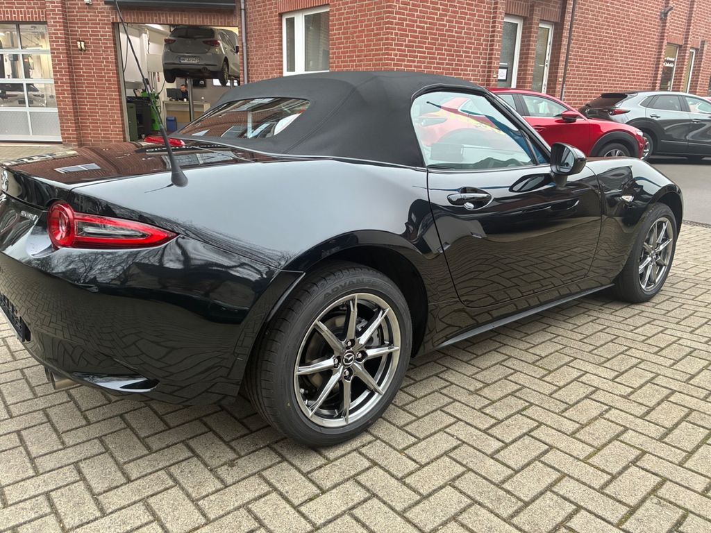 Mazda MX-5 2025