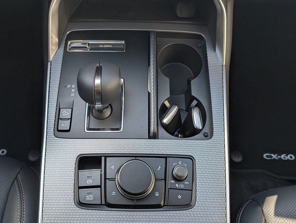 Mazda CX-60 2025
