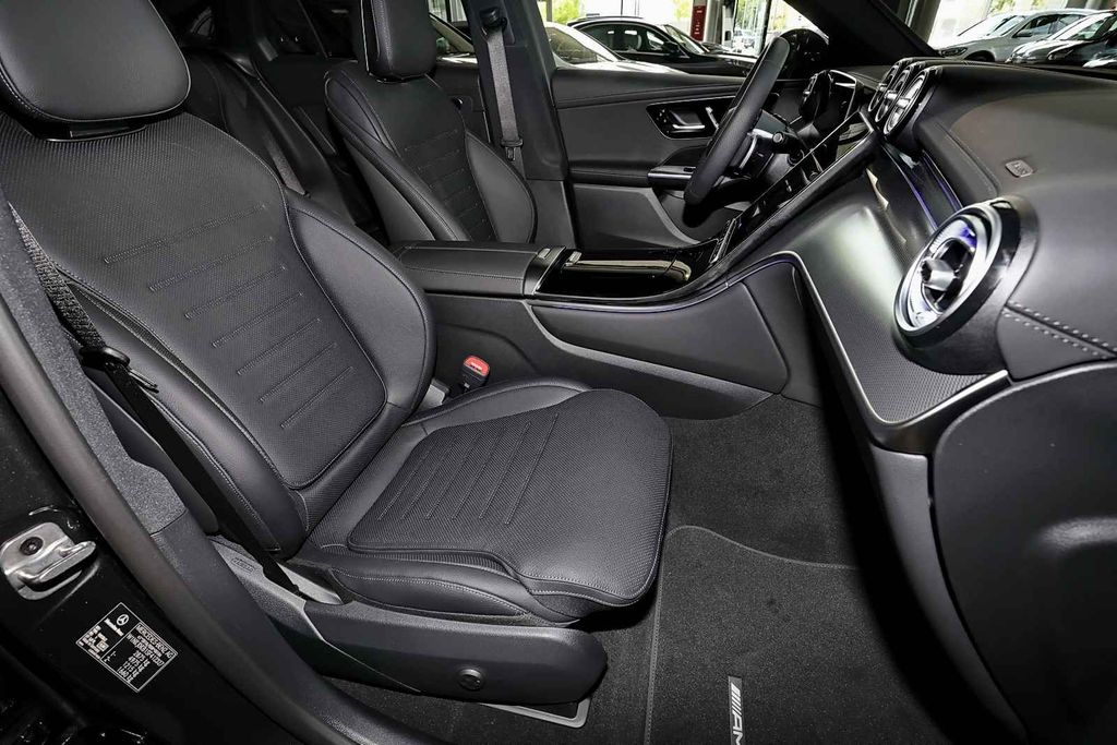 Mercedes-Benz GLC 300 2025