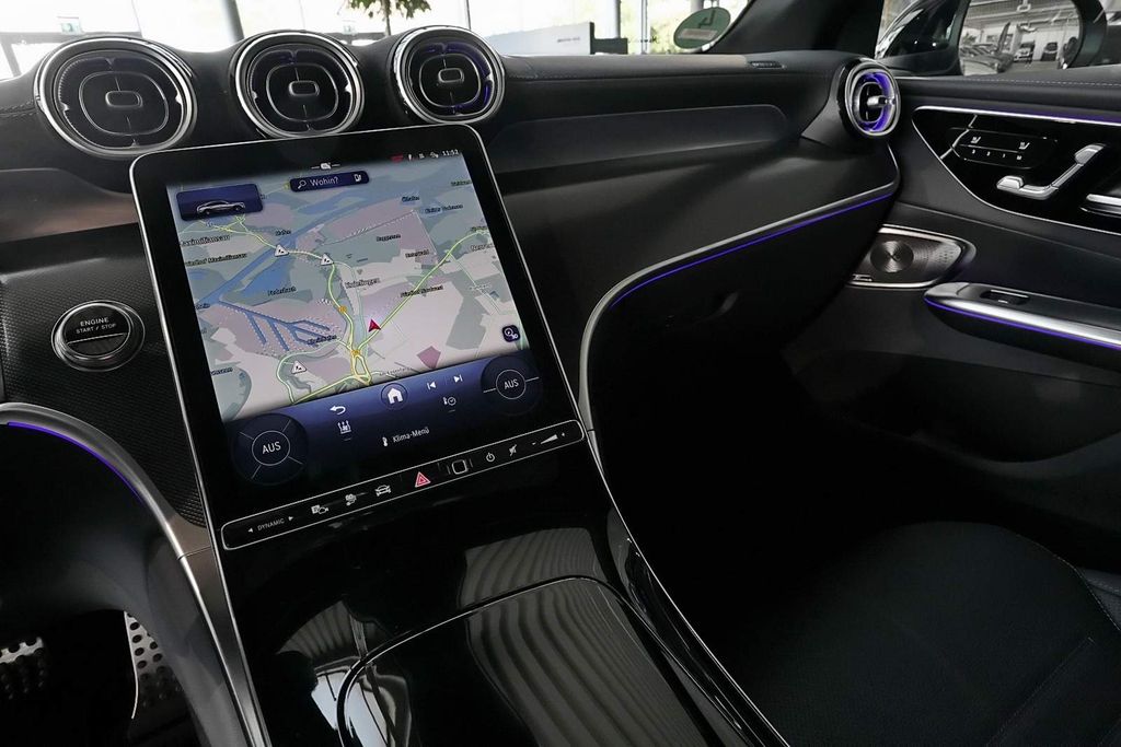 Mercedes-Benz GLC 300 2025