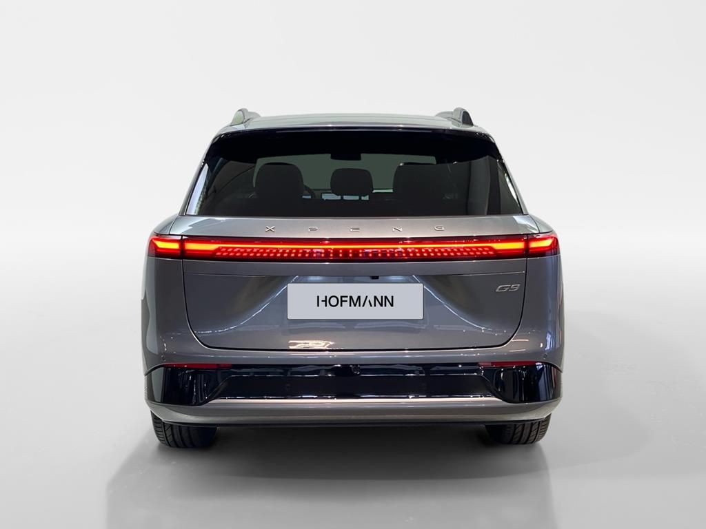 XPENG G9