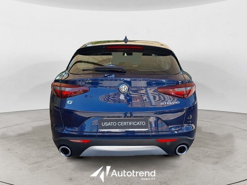 Alfa Romeo Stelvio 2019