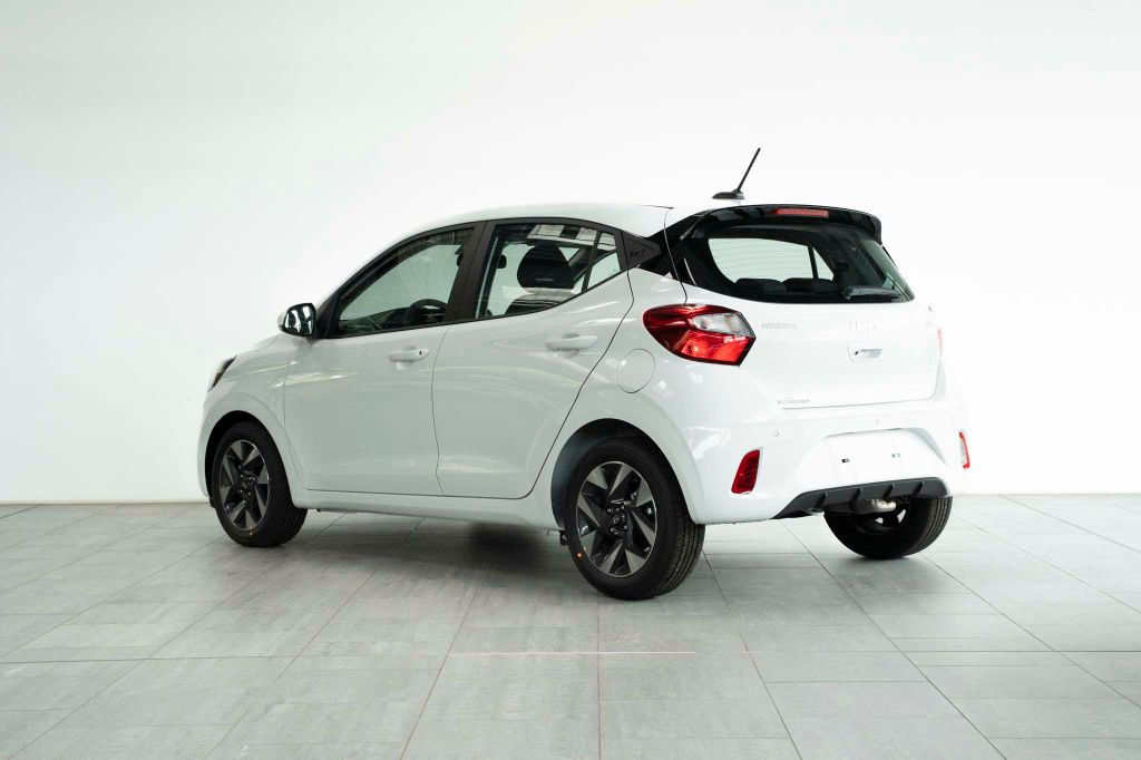 Hyundai i10 2025