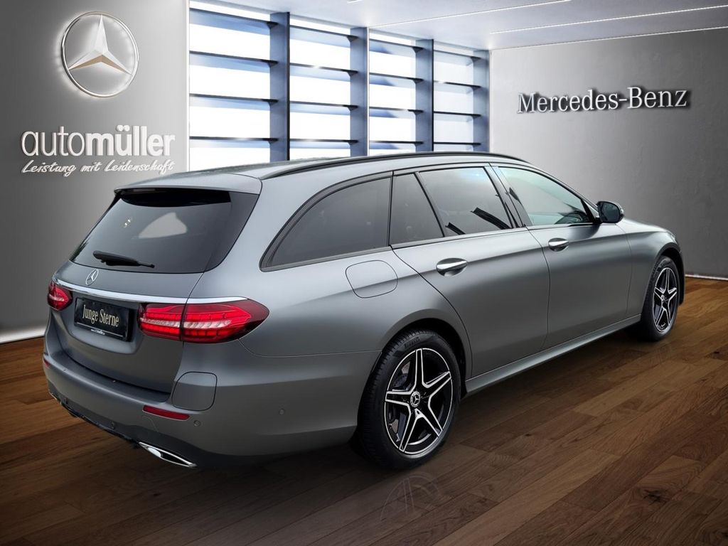 Mercedes-Benz E 300 2022