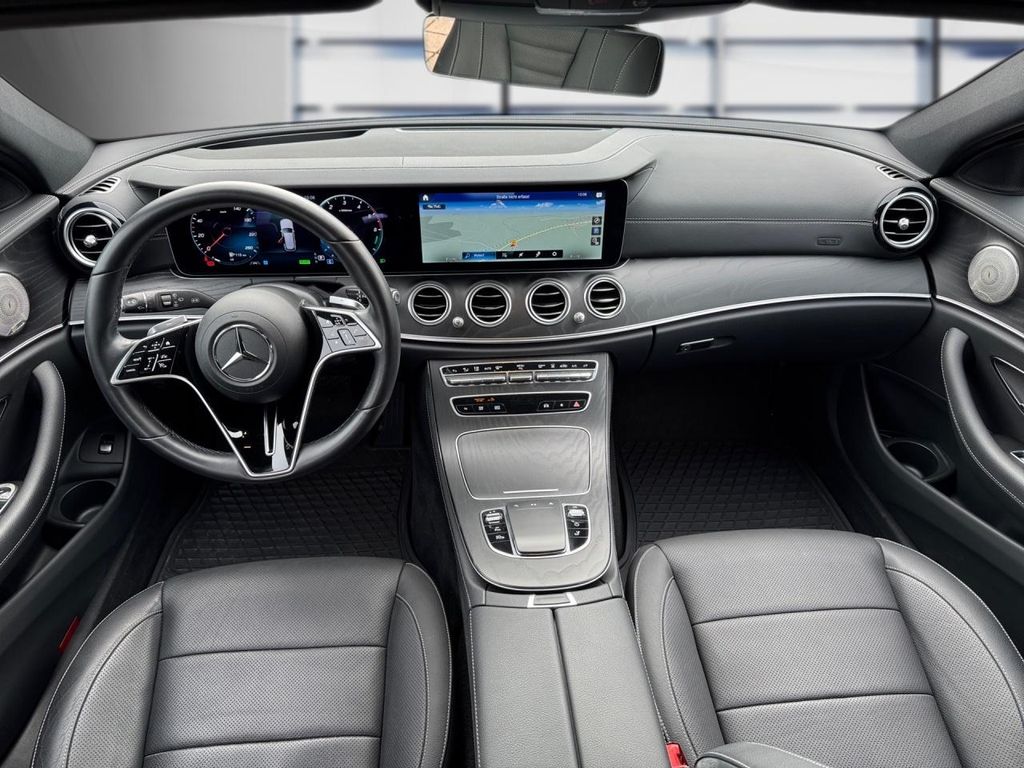 Mercedes-Benz E 300 2022