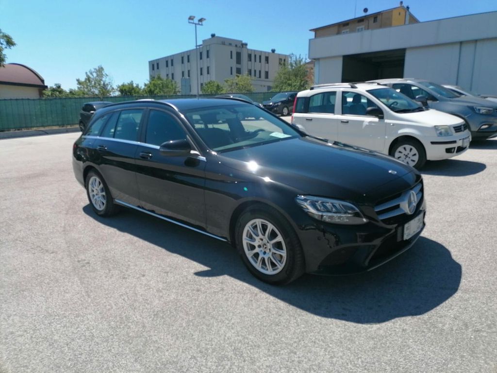 Mercedes-Benz C 180 2020