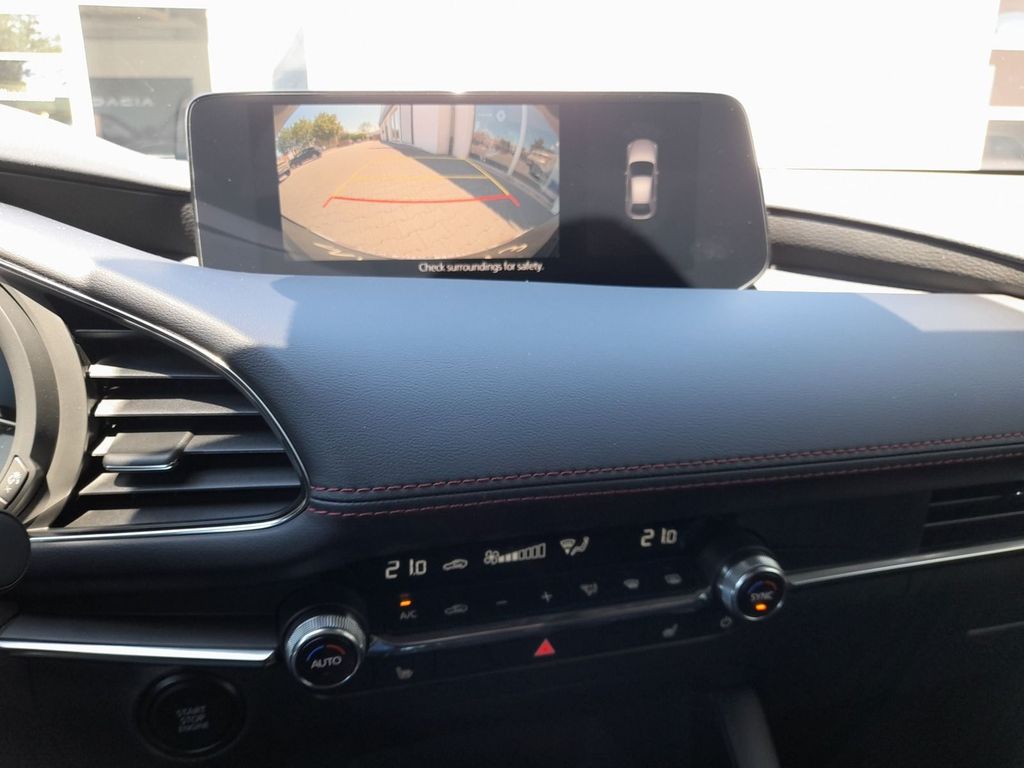 Mazda 3 2025