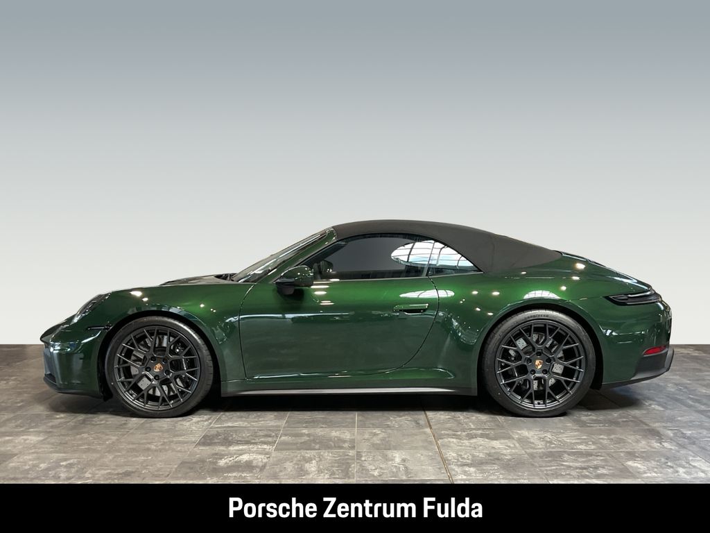 Porsche 992 2025