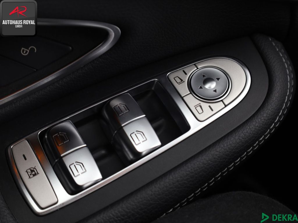 Mercedes-Benz C 300 2019