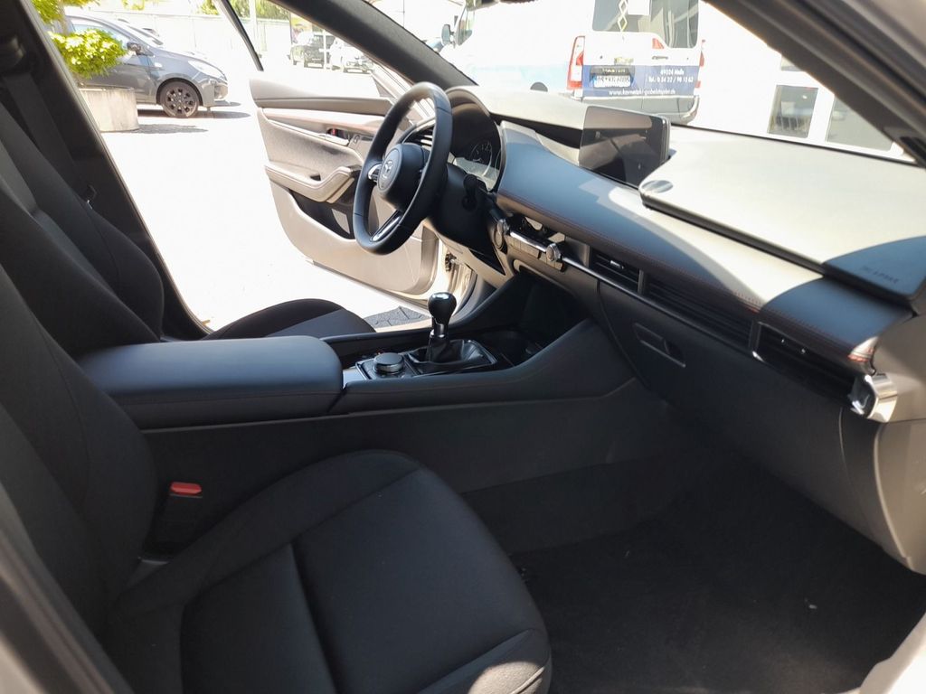 Mazda 3 2025