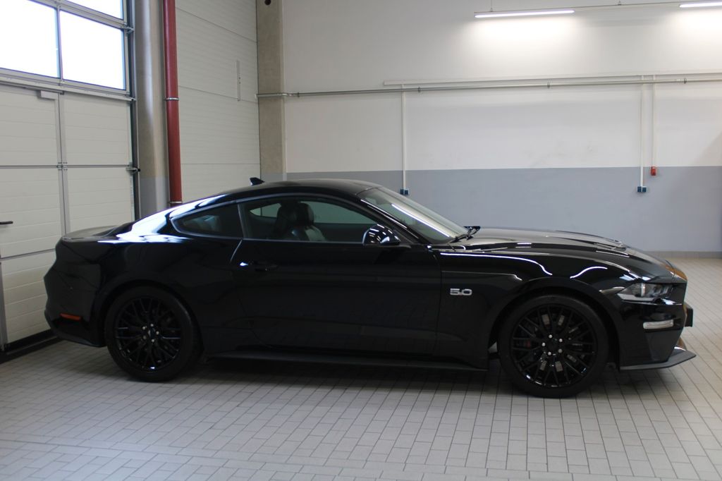 Ford Mustang 2022