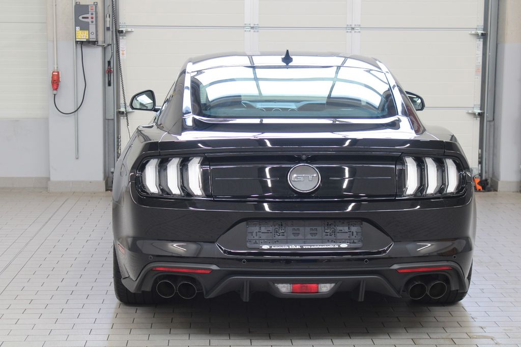 Ford Mustang 2022