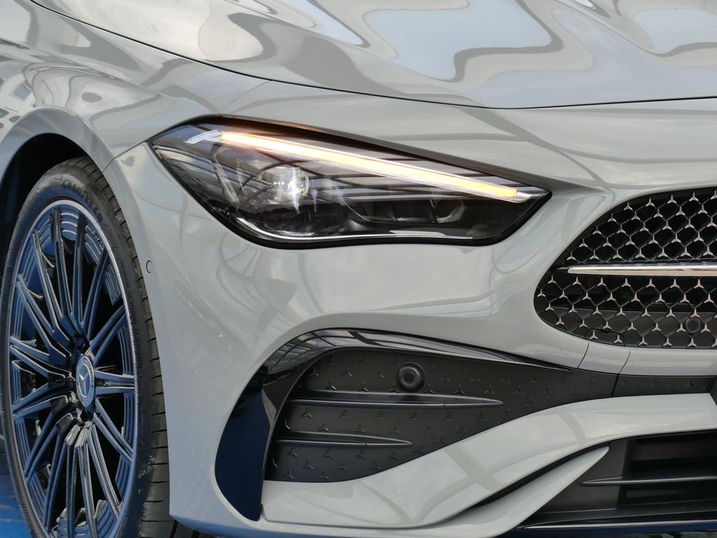 Mercedes-Benz CLE 200 2024