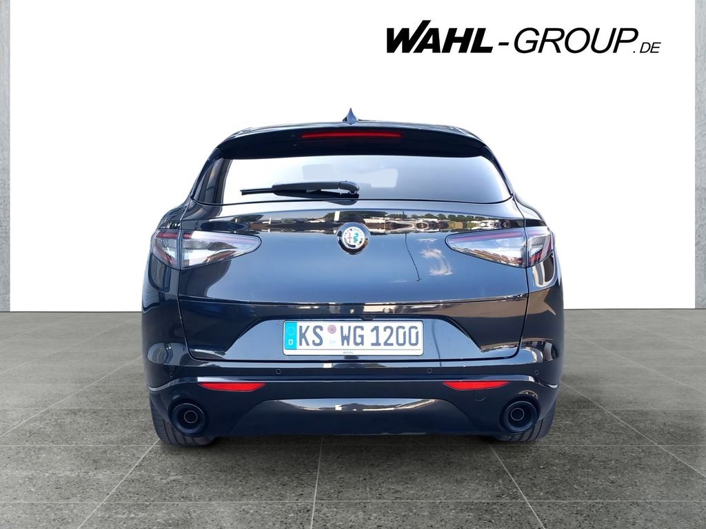 Alfa Romeo Stelvio 2025