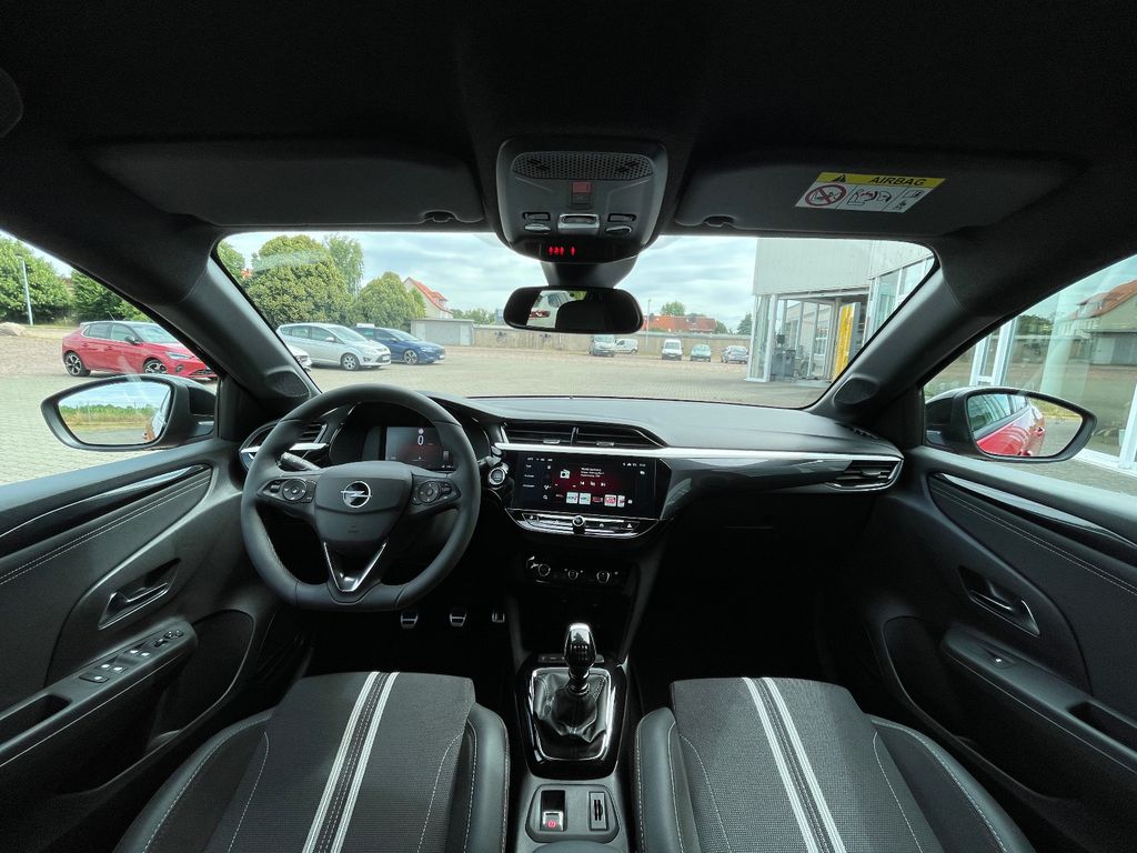 Opel Corsa 2024