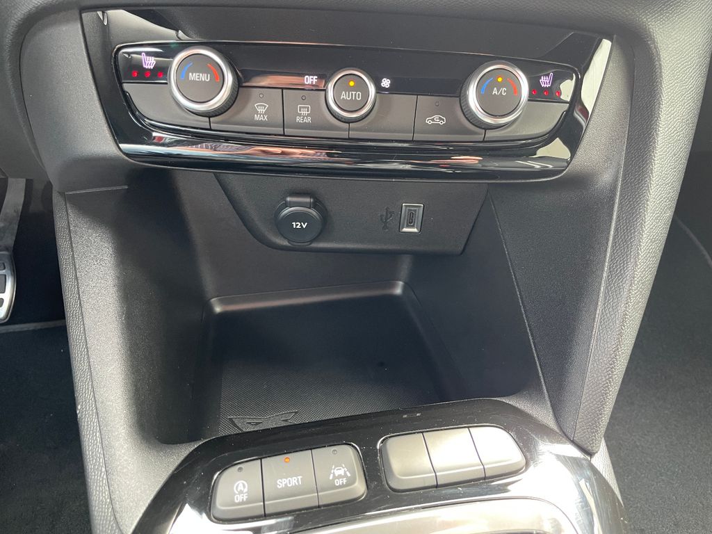 Opel Corsa 2024