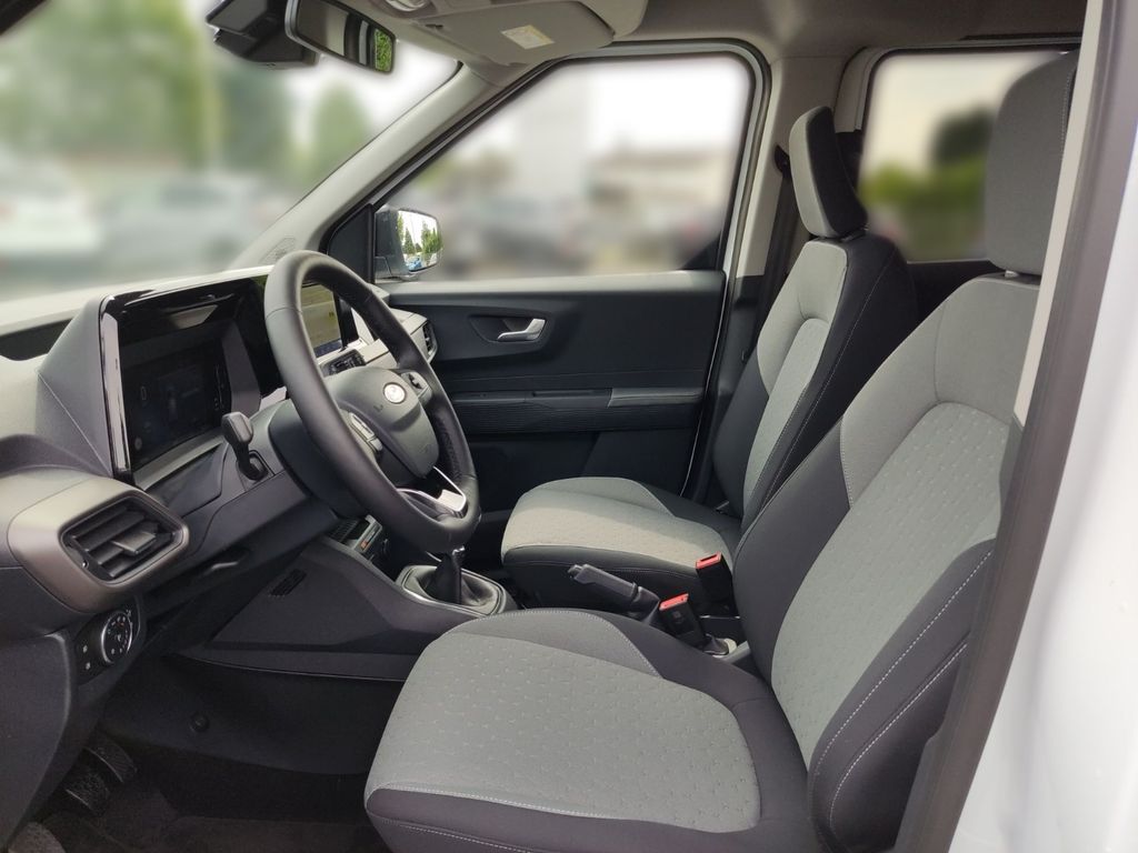 Ford Tourneo Courier 2024