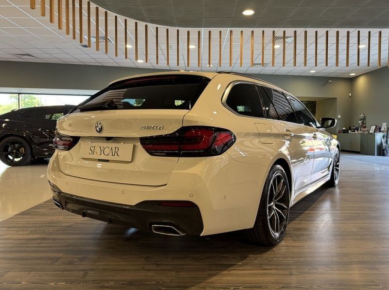 BMW 520 2023