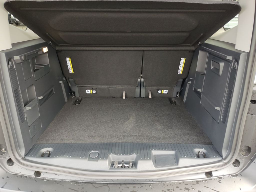 Ford Tourneo Courier 2024