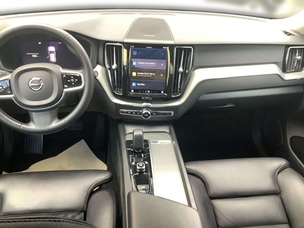 Volvo XC60 2022