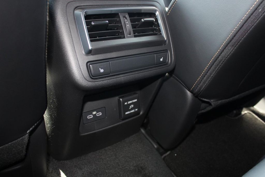 Mazda CX-60 2025