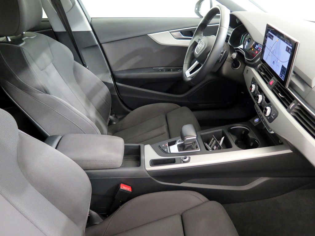 Audi A4 2022