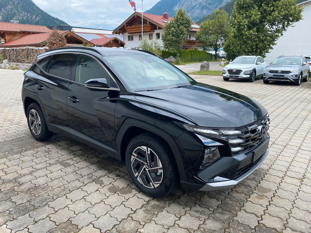 Hyundai TUCSON 2025