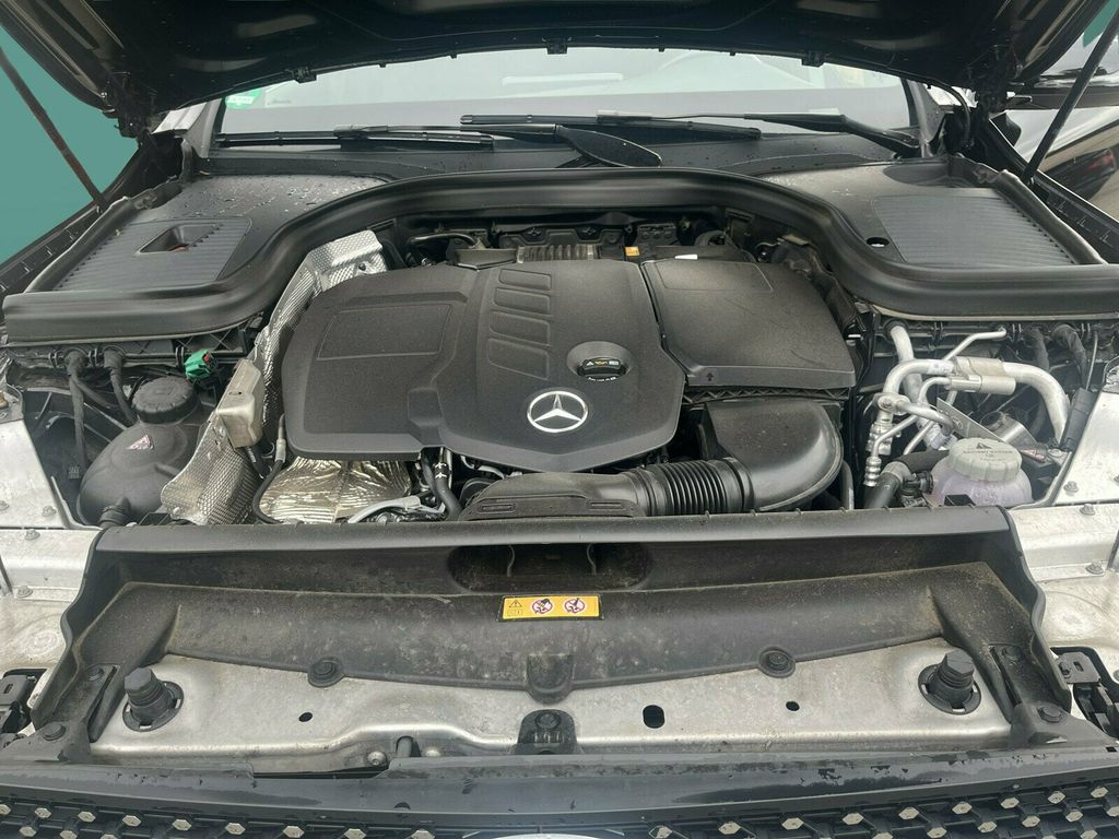 Mercedes-Benz GLC 300 2022