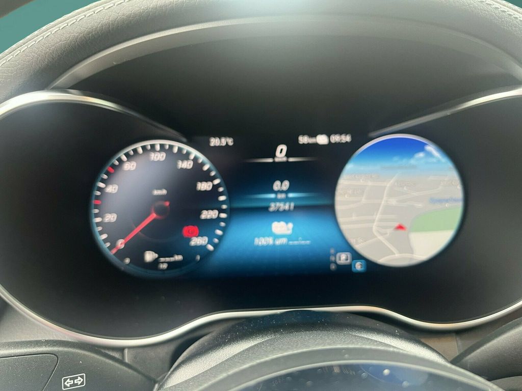 Mercedes-Benz GLC 300 2022