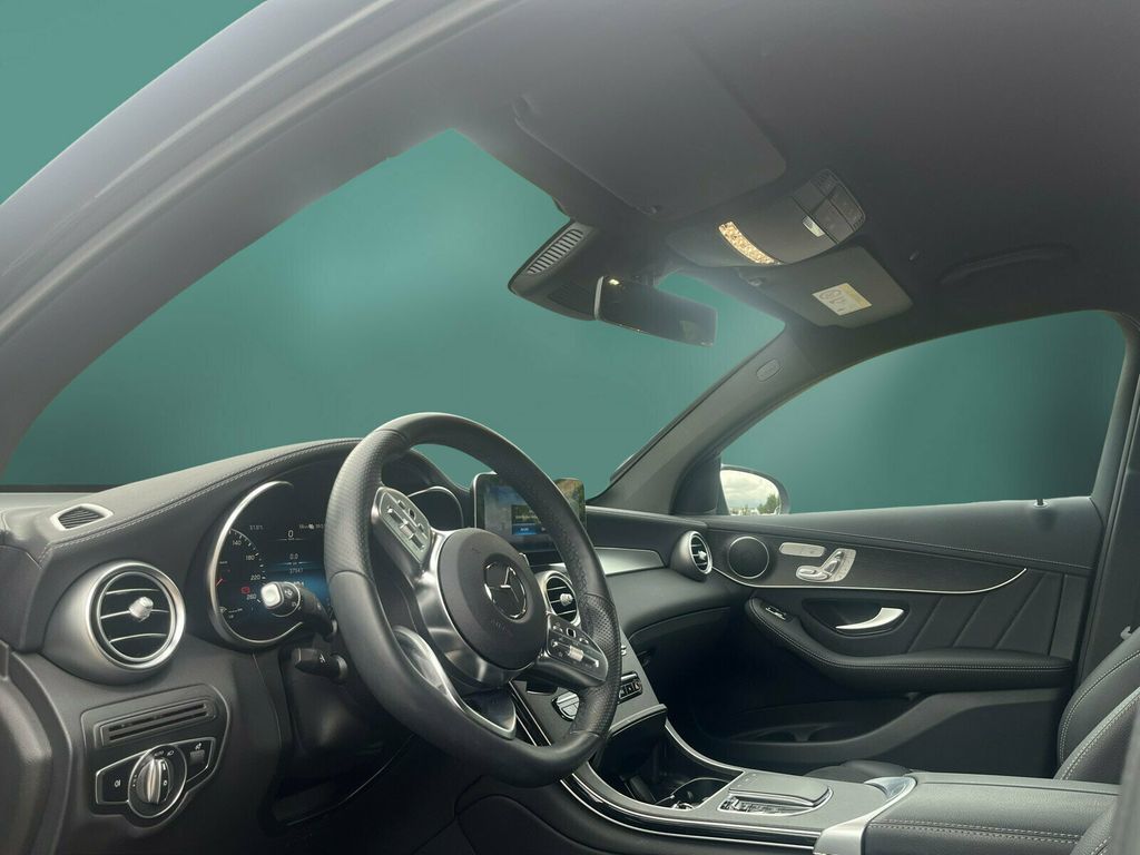 Mercedes-Benz GLC 300 2022