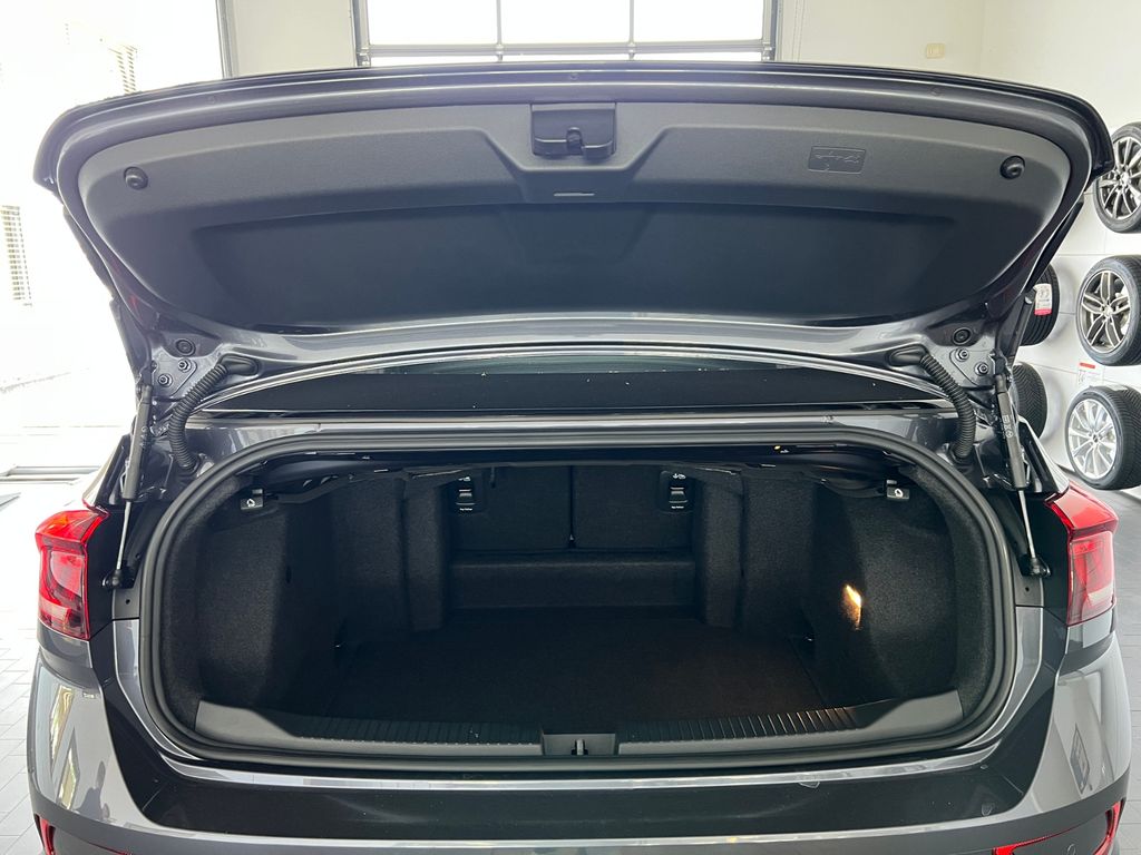 Volkswagen T-Roc 2024