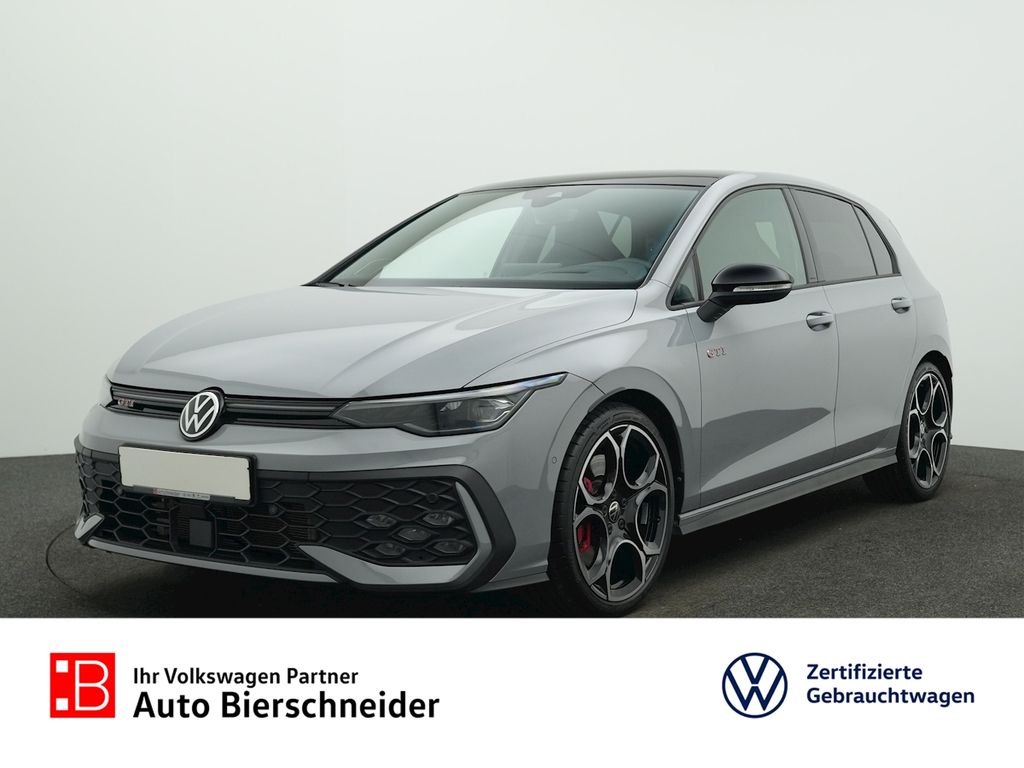 Volkswagen Golf 2024