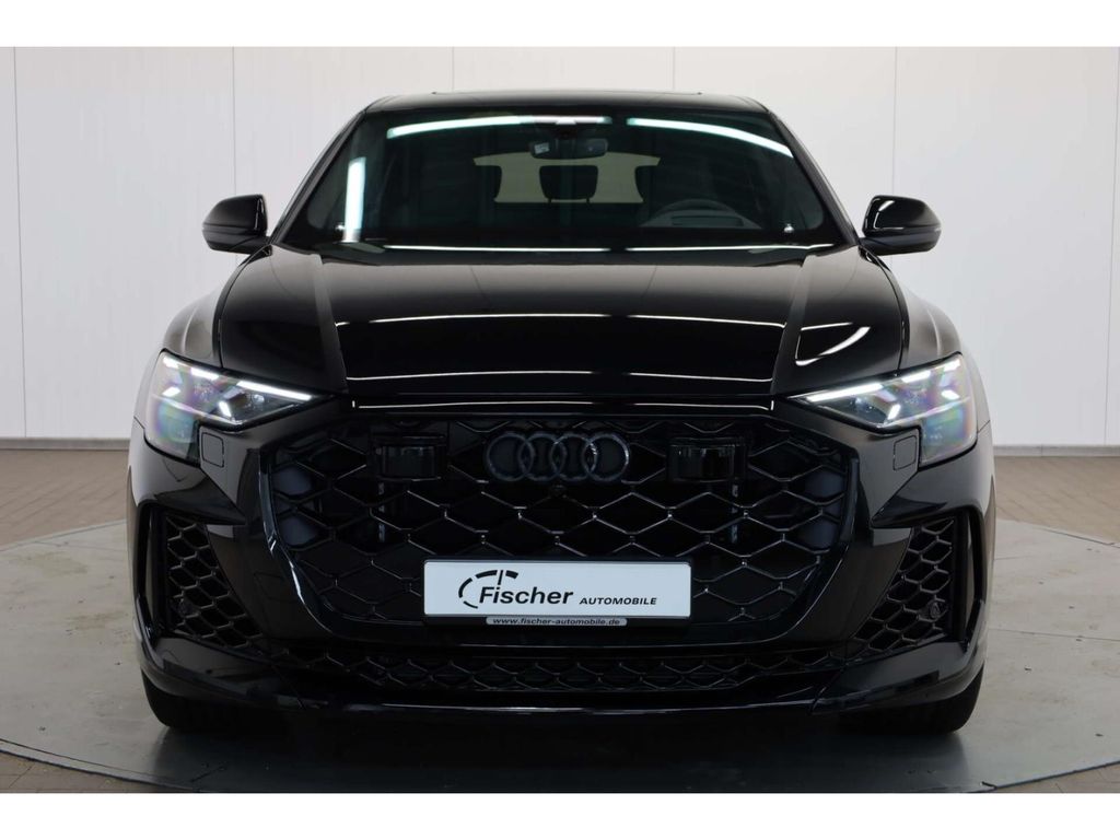 Audi RSQ8 2025