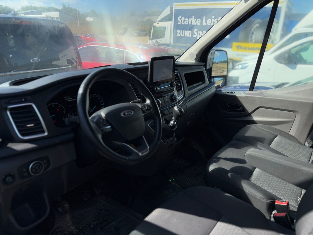 Ford Transit 2021