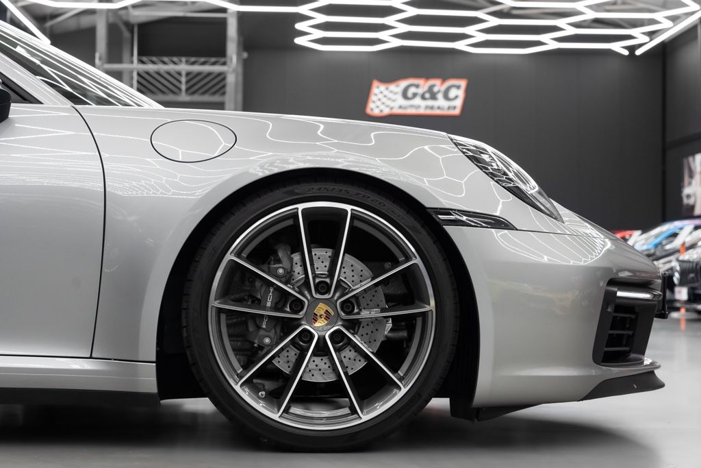 Porsche 911 2021