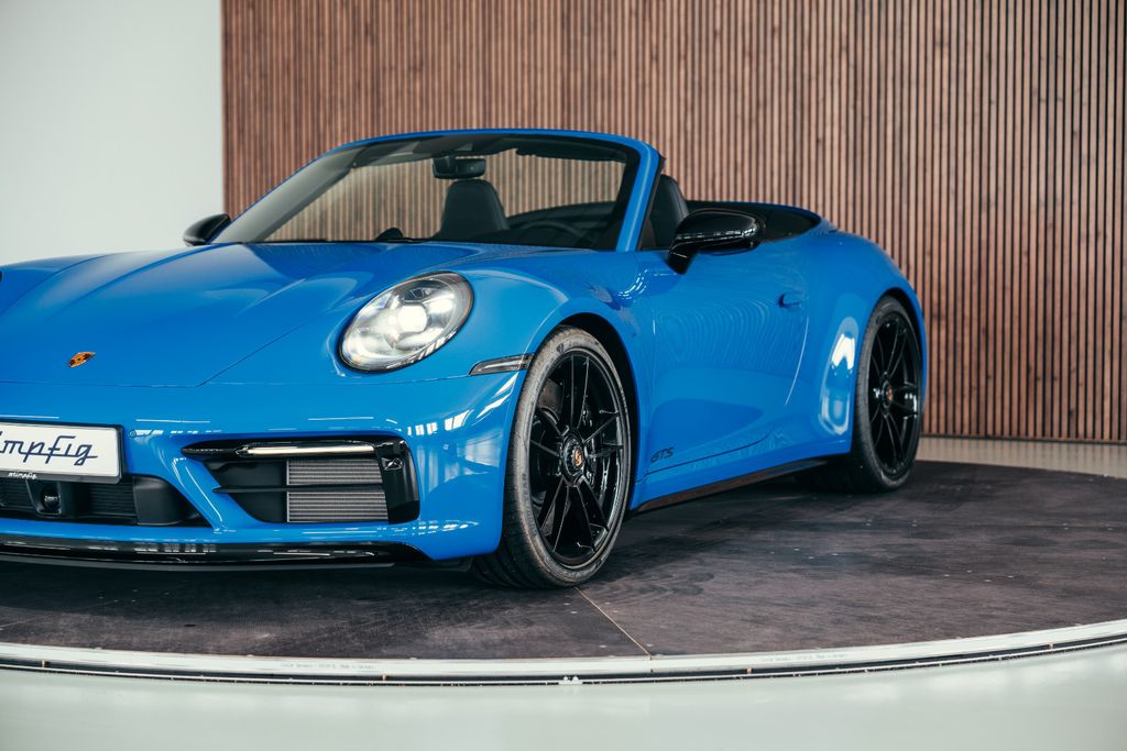 Porsche 992 2023