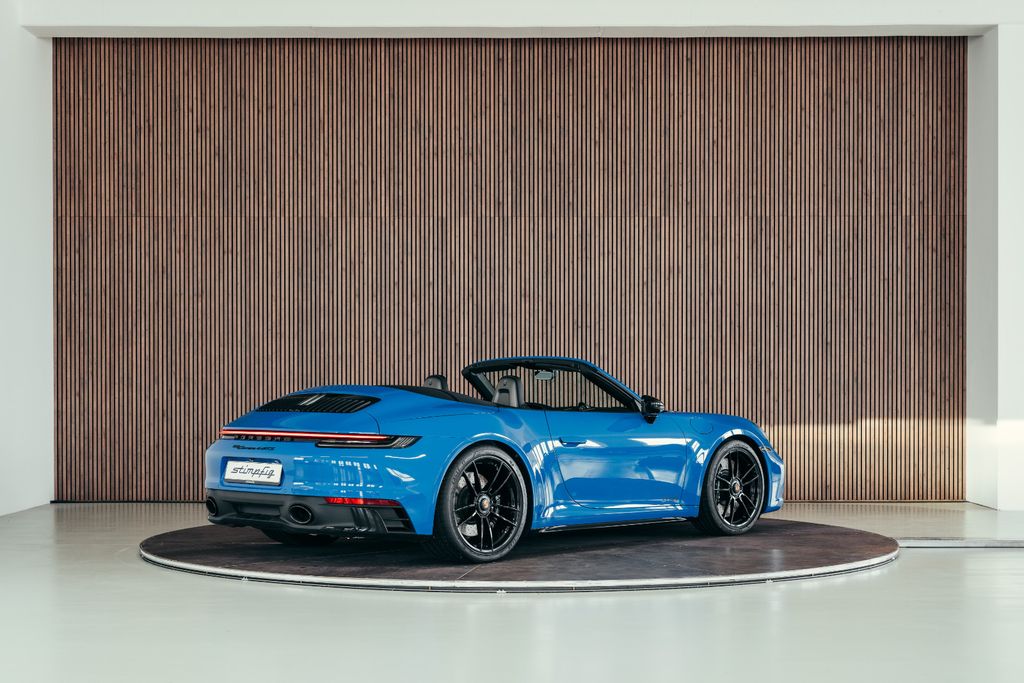 Porsche 992 2023