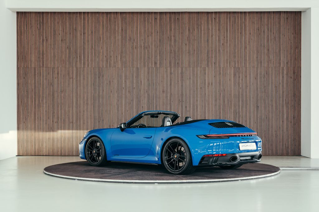 Porsche 992 2023