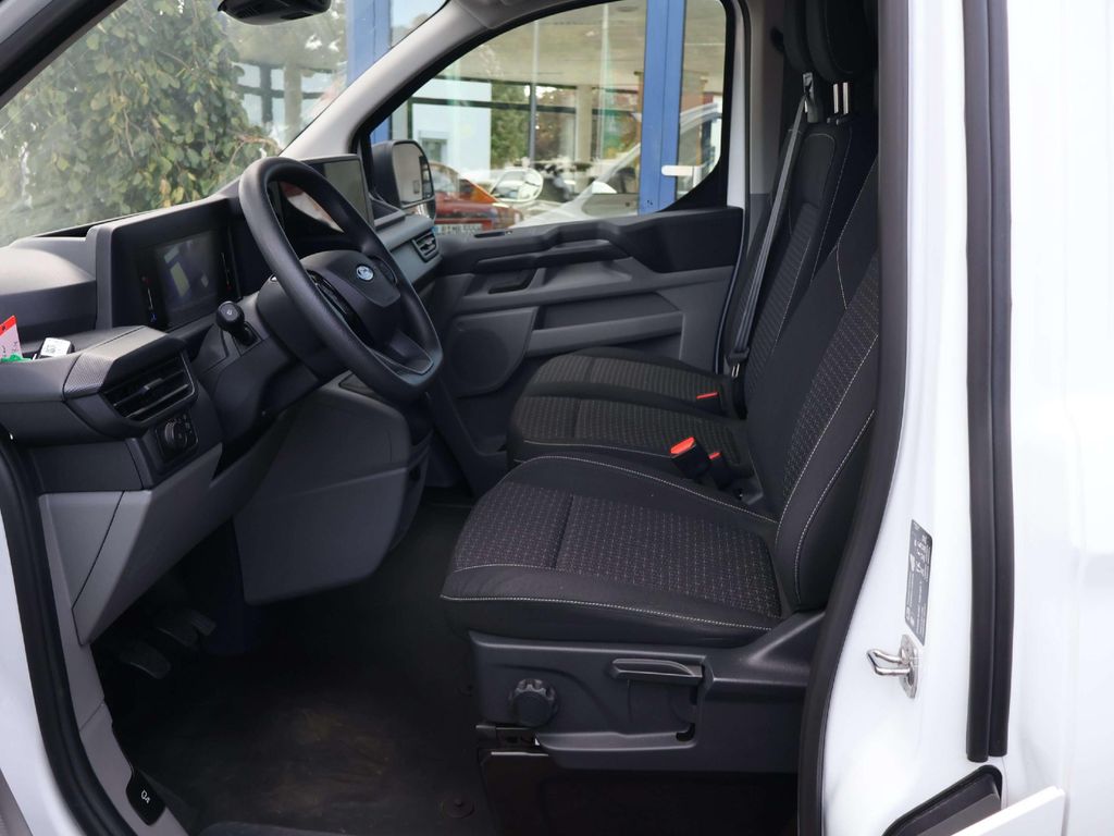Ford Transit Custom 2024