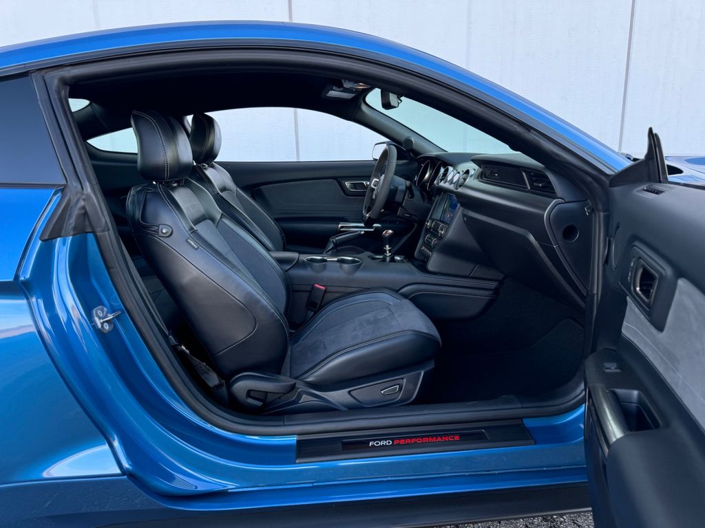 Ford Mustang 2019
