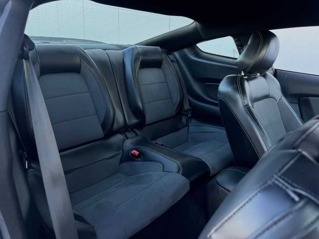 Ford Mustang 2019