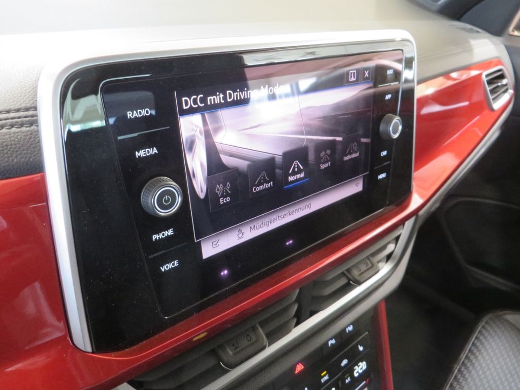 Volkswagen T-Roc 2024