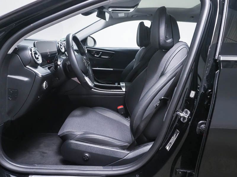 Mercedes-Benz C 200 2024